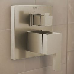 Click here to see DELTA FAUCETS COMPANY T75P580-BN Brizo Siderna Pressure Balance Valve Trim w/ 3-Function Diverter Trim, Lever Handles, Brushed Nickel - T75P580-BN