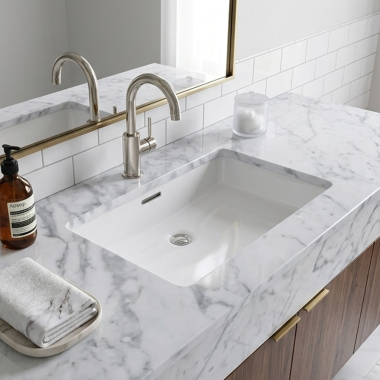 Click here to see TOTO USA INC LT191G#01 TOTO 23-3/4