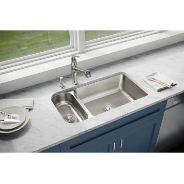 Click here to see Elkay ELUH3219 Elkay ELUH3219 Lustertone Classic 32-1/4