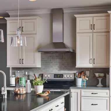 Click here to see Broan 619004 Broan-NuTone 36-Inch Convertible Wall-Mount Chimney Range Hood with Heat Sentry, 450 CFM, Stainless Steel - 619004