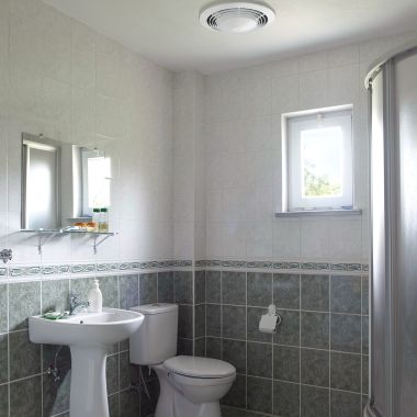 Click here to see Broan QT9093WH Broan-NuTone QT Series Heater Ventilation Fan with Light, 110 CFM - QT9093WH