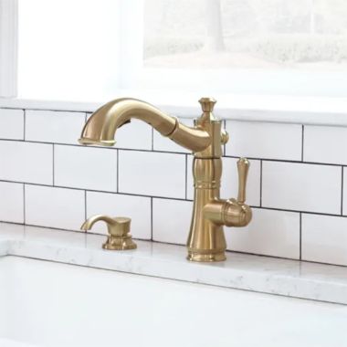 Click here to see Delta 4197-CZ-DST Delta Cassidy Single Handle Pull-Out Kitchen Faucet, Champagne Bronze - 4197-CZ-DST