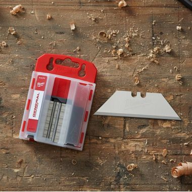Click here to see Milwaukee 48-22-1900 Milwaukee General Purpose Utility Blades w/ Dispenser, 100 pieces - 48-22-1900