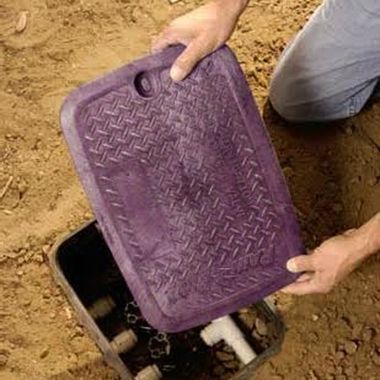 Click here to see Rainbird VBSTDPL Rain Bird Purple Non-Potable Lid for Standard Valve Box, Lid Only - VB-STD-PL (A11405)
