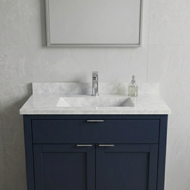 Click here to see Swanstone CV02237.130 Swanstone 22