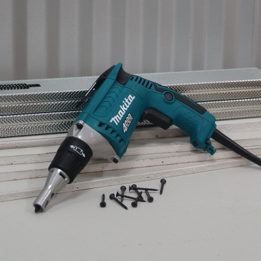 Click here to see Makita FS4200 Makita 6A Corded Drywall Screwdriver with 10-Pack 1