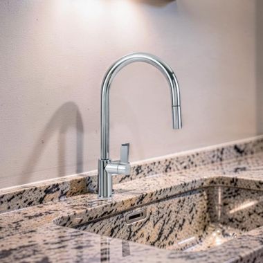 Click here to see Franke FF3100 Franke Ambient Single Handle Pull-Down Faucet Kitchen Faucet with Dual Spray Function, 1.75 GPM, Polished Chrome - FF3100