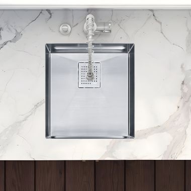 Click here to see Franke PKX11016 Franke Peak 17