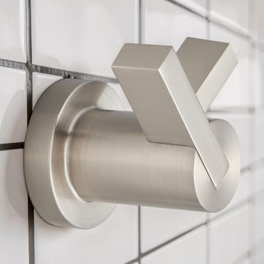 Click here to see  693535-PN Brizo Litze Double Robe Hook, Brilliance Polished Nickel - 693535-PN