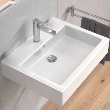 Click here to see  0454800000 Duravit Vero 31-1/2