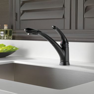 Click here to see DELTA 470-BL-DST Delta Signature Single Handle Pull-Out Kitchen Faucet, Matte Black - 470-BL-DST