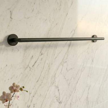 Click here to see Delta 759240-BL Delta Trinsic 24