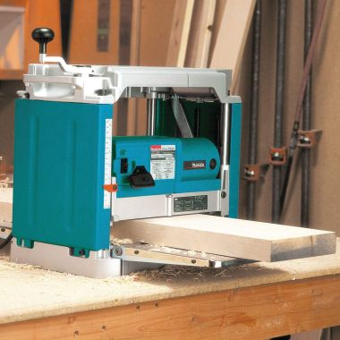 Click here to see Makita 2012NB Makita 15A 12