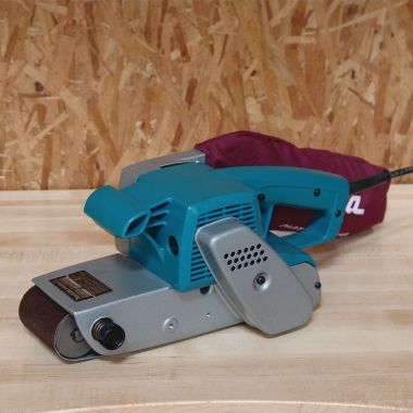 Click here to see Makita 9924DB Makita 3
