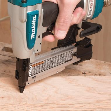 Click here to see Makita AF353 Makita 23-Gauge 1-3/8