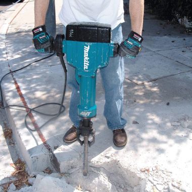 Click here to see Makita HM1810 Makita 70 lb. AVT Breaker Hammer, Accepts 1-1/8
