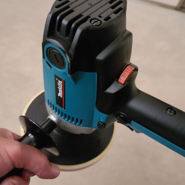 Click here to see Makita PV7001C Makita 7