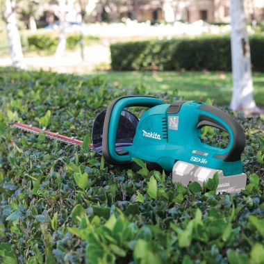 Click here to see Makita XHU04Z Makita 36V (18V X2) LXT 25-1/2