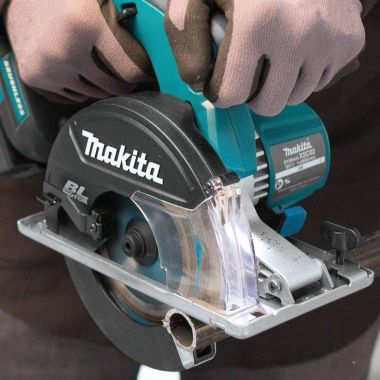 Click here to see Makita XSC02Z Makita 18V LXT Lithium-Ion Brushless Cordless 5-7/8
