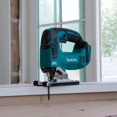 Click here to see Makita XVJ02Z Makita 18V LXT Lithium-Ion Cordless Jig Saw with BL Brushless Motor, 800-3500 SPM, Tool Only - XVJ02Z