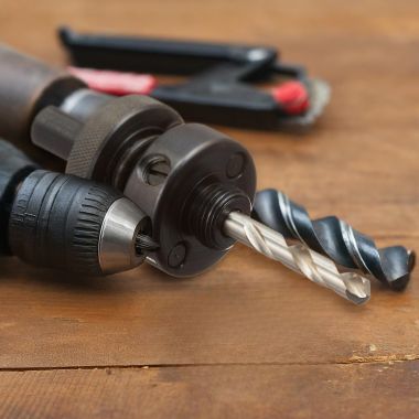 Click here to see Makita 714065-A Makita Hole Saw Arbor with Pilot Drill for Makita 1-1/4