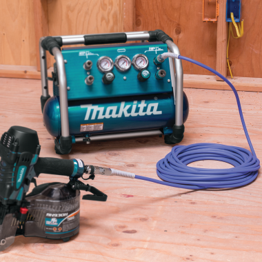 Click here to see Makita B-80020 Makita 100' High Pressure Hose with Fittings for High Pressure Compressors and Nailers - B-80020