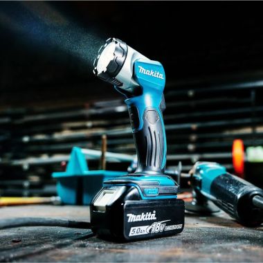 Click here to see Makita DML802 Makita 18V LXT Lithium‑Ion Cordless L.E.D. Flashlight, Flashlight Only, 160 Lumens - DML802 