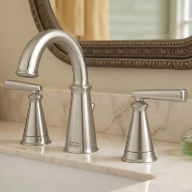Click here to see  7018.801.295 American Standard Edgemere 8