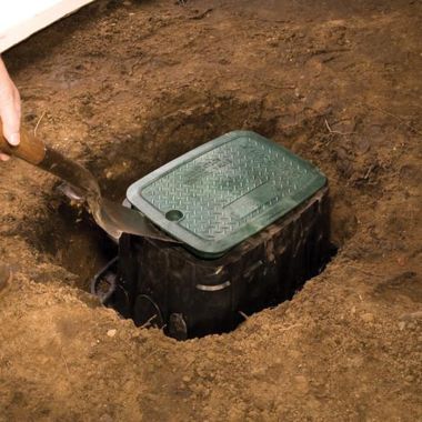 Click here to see Rainbird VBSTD Rain Bird Standard Rectangular Valve Box with Green Lid - VB-STD (A11400) 