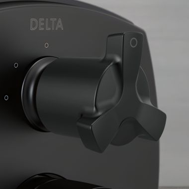 Click here to see Delta H560BL Delta Stryke Helo Spoke Diverter Handle Kit for Delta Stryke Integrated Diverter Valves, ADA, Matte Black- H560BL