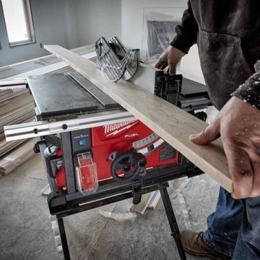 Click here to see Milwaukee 2736-21HD Milwaukee M18 FUEL 8-1/4