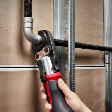 Click here to see Milwaukee 49-16-2451B Milwaukee 3/4