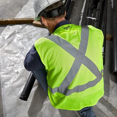 Click here to see Milwaukee 48-73-5062C Milwaukee Large/Extra Large (CSA) High Visibility Yellow Safety Vest with 10 Pockets, Class 2 Type R - 48-73-5062