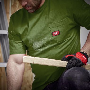 Click here to see Milwaukee 601OG-L Milwaukee 601 Large Olive Green Short Sleeve Heavy Duty Pocket T-Shirt - 601OG-L