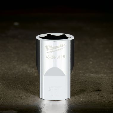 Click here to see Milwaukee 45-34-9118 Milwaukee 17mm Metric 6-Point Socket with 1/2