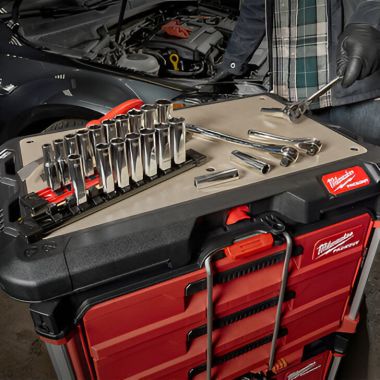 Click here to see Milwaukee 45-34-9135 Milwaukee 11mm Metric 6-Point Deep Socket with 1/2