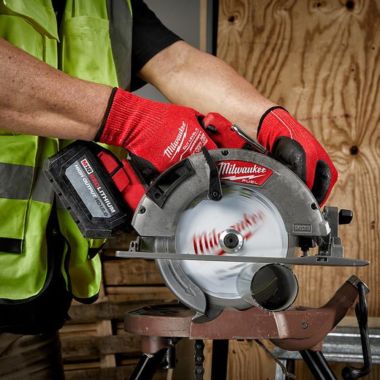 Click here to see Milwaukee 48-40-4230 Milwaukee 7in Metal Cutting Circular Saw Blade with 40T and 20 mm Arbor Size - 48-40-4230 