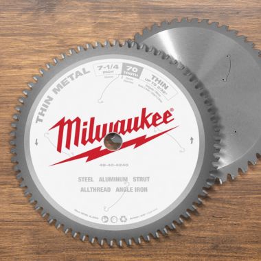 Click here to see Milwaukee 48-40-4240 Milwaukee 7-1/4
