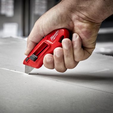 Click here to see Milwaukee 48-22-1511 Milwaukee Compact Side Slide Utility Knife - 48-22-1511