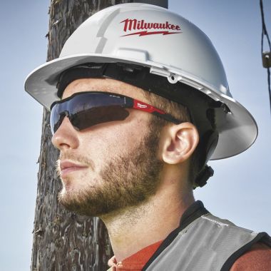 Click here to see Milwaukee 48-73-2016 Milwaukee Tinted Safety Glasses with Anti-Scratch Lenses (Polybag) - 48-73-2016