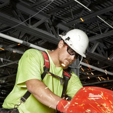 Click here to see Milwaukee 48-73-2125 Milwaukee Performance Safety Glasses with Gray Fog-Free Anti-Scratch Lenses - 48-73-2125