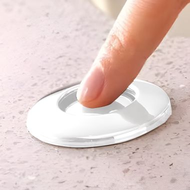 Click here to see Brizo 69080-MW Brizo Air Switch With Dual Outlet and 6' Flexible Hose, Matte White - 69080-MW