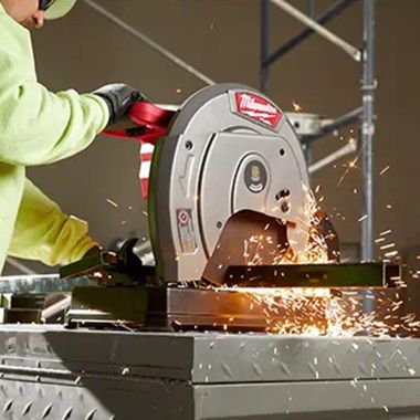 Click here to see Milwaukee 2990-20 Milwaukee M18 FUEL Brushless Cordless 14