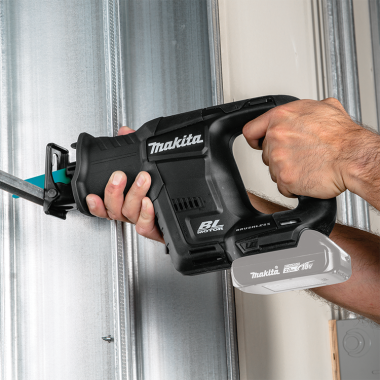 Click here to see Makita XRJ07ZB Makita 18V LXT Lithium‑Ion Sub‑Compact XPT Brushless Cordless Recipro Saw, Tool Only - XRJ07ZB 