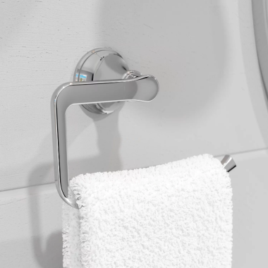 Click here to see Pfister BRB-WDCC PFISTER BRB-WDCC WOODBURY TOWEL RING CHROME