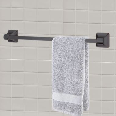 Click here to see Pfister BTB-FE2Y Pfister Park Avenue 24