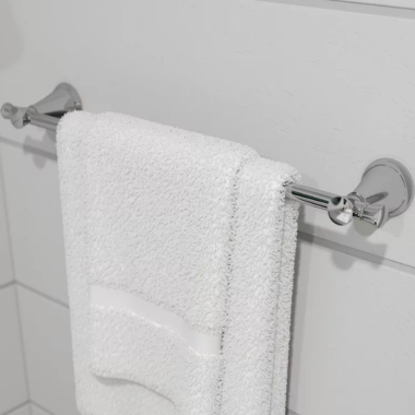 Click here to see Pfister BTB-WF1KK Pfister Winfield 18