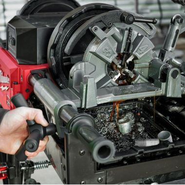 Click here to see Milwaukee 49-16-5104 Milwaukee 6-Piece Threading Jaw Inserts for MX FUEL Pipe Threading Machine - 49-16-5104