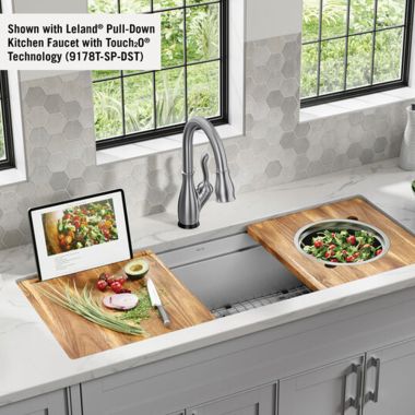 Click here to see Delta 95BA132-45S-SS Delta Lorelai 45