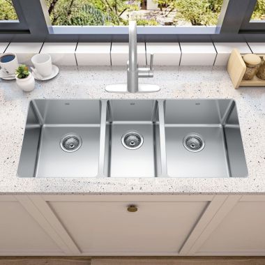 Click here to see Franke BTU1841-9N Franke Brookmore 41-1/2